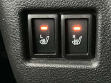 運転席と助手席にシートヒーターが付いてます。