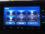【オーディオソース】フルセグTV、CD/DVD再生など多様な機能でドライブが楽しめます。
