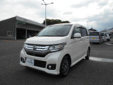 新車ディーラーの中古車コーナーです。保証・整備料金は車両価格に含まれております。諸費用まで入った支払総額は魅力的な価格になっていると思います。