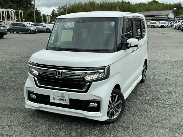 ホンダ N-BOXカスタム 