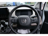 ドライバー目線の画像です。室内や視界もとても広いため運転しやすいですよ。ぜひご来店の際はお掛け下さい。