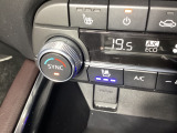 暑い夏の時期にとっても快適なシートベンチレーションを装備!シート内部に取り付けられたファンでシートの表面を換気して、涼しくしてくれます。