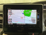 ナビゲーションはフルセグTV対応のGathers純正メモリーナビを搭載しています。Bluetoothオーディオ機能がありますので、スマートフォンなどの音楽も再生できます。