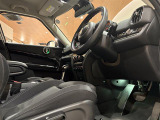 ◆LIBERALAは、輸入車選びの新たなスタイルを提案するインポート・セレクト・ブランドです。オーナー様となる方がクルマから直接感じる感性を第一にした、最良の一台との出会いをコーディネートいたします。