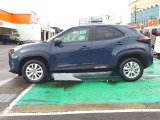 【届出(登録)済未使用車とは】自動車の分類では「新車」「中古車」この2種類しかありません。走行距離が100km未満かつ初度登録または初度届出された車両を「届出(登録)済未使用車」と呼んでいます。