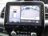 アラウンドビュー☆空から見下ろすような視点で、スムーズな駐車と安全確認をサポート!運転の心強い味方になってくれます♪