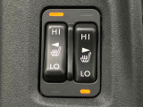 【シートヒーター】寒い日に重宝するシートヒーター!エアコンより早く温まってくれるので寒がりの人も安心ですね♪エアコンの温風は乾燥するから苦手、という方にもをおすすめです。