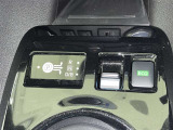 スタイリッシュな室内で運転もしやすいです♪使い勝手の良い配置も考えられています!!