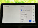 使いやすいインターフェースで、快適なドライブをサポートします。直感的な操作で、必要な情報を手軽に確認できます。
