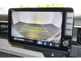 バックカメラが装備されており、後方の安全確認はもちろんのこと狭い場所での駐車や雨の日・夜間など視界の悪いコンディションでのストレスの軽減にもなります!