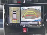 バックモニターで、狭い場所での駐車や車庫入れも安心。後方の状況をクリアに映し出し、安全性を高めます。運転に自信がない方にもおすすめです。
