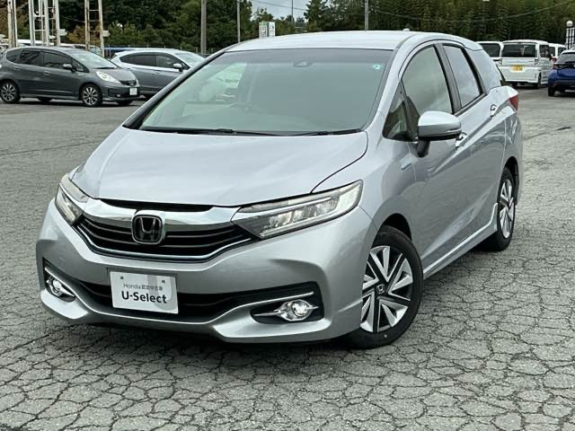シャトル 1.5 ハイブリッド X ホンダセンシング 