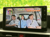 停車中に、テレビや動画をお楽しみいただけます。休憩時間や待ち時間に、リラックスできますね。