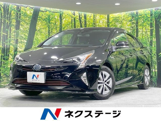 トヨタ プリウス 