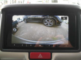 バックカメラ装備で駐車をアシストしてくれるので安心です。