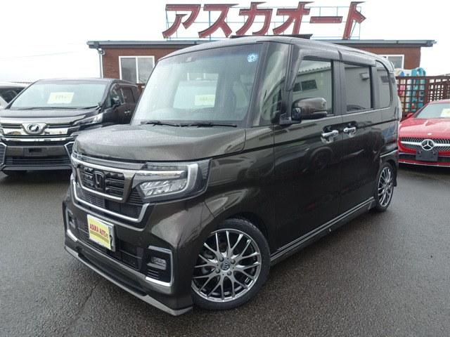 ホンダ N-BOXカスタム 
