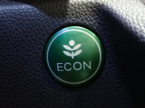 エンジン、エアコンなどを制御し低燃費な『ECONモード』に、また走りを楽しみたいとき、空調など快適性を重視したいときにはスイッチOFFで通常モードに切り替えができます!