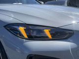 また、BMW正規認定中古車は、エマージェンシーサービスが自動付帯。24時間365日、皆様のカーライフをサポート致します。確かな安心のうえで、「駆けぬける歓び」をご堪能ください。
