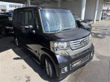 ◆LIBERALAは、輸入車選びの新たなスタイルを提案するインポート・セレクト・ブランドです。オーナー様となる方がクルマから直接感じる感性を第一にした、最良の一台との出会いをコーディネートいたします。
