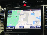 【純正9.2型ナビ】人気の純正ナビを装備しております。ナビの使いやすさはもちろん、オーディオ機能も充実!キャンプや旅行はもちろん、通勤や買い物など普段のドライブも楽しくなるはず♪