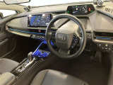 前方の見通しが良いすっきりした視界、誰でも扱いやすく運転できます。疲れにくく安心ドライブを更に快適なものにします!