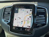【9インチタッチスクリーン純正HDDナビ】「Apple Car Play」「Android Auto」対応のボルボ先進ナビゲーション「SENSUS」。最新地図データへ無料更新してお渡しします。