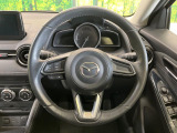 【スマートシティブレーキサポート】低速走行中に前方の車両等を認識し、衝突しそうな時は警報とブレーキで衝突回避と被害軽減をアシスト。より安全にドライブをお楽しみいただけます。