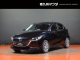 中古車専門再生工場にて熟練専任スタッフが丁寧に清掃、仕上げを実施しております。また、お客様に安心してご検討いただける様、公取協が定める基準に基づき車両検査を実施し、車両状態評価証を発行しております。