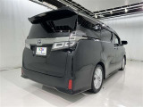 沢山乗れるのがこの車の魅力!2台で移動しないと・・・なんて時もこの車なら1台で!大活躍です♪