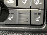 【シートヒーター】寒い日に重宝するシートヒーター!エアコンより早く温まってくれるので寒がりの人も安心ですね♪エアコンの温風は乾燥するから苦手、という方にもをおすすめです。