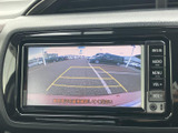狭い場所での駐車も安心のバックモニター付き。後方の状況をクリアに映し出し、安全な運転をサポートします。駐車の苦手な方にもおすすめです。