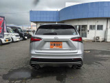 バックモニター装備しております。バックモニターがあれば駐車も安心ですね☆