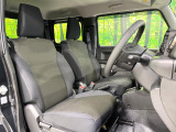 運転席シート廻りは使用感も少なく、良好な状態となっています。丁寧に使われていたことがよくわかりますね。