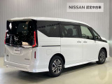 エンジンで発電して、モーターだけで走る。電気自動車の新しいカタチを目指して開発した新パワートレインがe-POWERです♪会話が弾む驚くほど静かな車内が魅力的♪