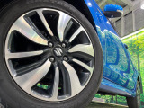 弊社では、全車『修復歴なし』のお車のみ取り扱っております。専任バイヤーによる厳選した仕入れの後、入庫後の車両チェックを行い、ネクステージが認定した高品質な中古車をご提供しております。