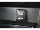 シガーソケットが付いているので、車から電源を取ることが出来ます!