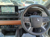 アウトランダー PHEV 2.4 P 4WD 