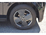 【タイヤ・ホイール】 純正14インチアルミホイール タイヤサイズ《155/65R14》になります。