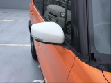 お支払総額には【登録費用】 【車検時または、翌年までの各種税金・自賠責保険料】 【納車整備費用】 【リサイクル預託金】 が含まれております。