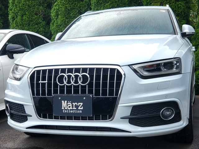 Q3 2.0 TFSI クワトロ 170PS Sラインパッケージ 4WD