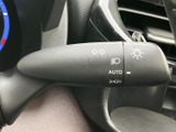 操作しやすいウインカーレバーは、安全運転をサポートします。直感的に操作できるので、運転に集中できます。