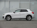 Q2 1.0 TFSI スポーツ 