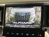 【大画面ナビ】人気の大型10インチナビを装備。存在感のある大画面はインパクト大!ナビ利用時のマップ表示は見やすく、テレビやDVDは臨場感がアップ!いつものドライブがグッと楽しくなります♪