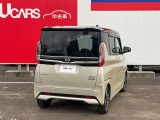 【障害物センサー】細い道を通ったときや駐車するとき等、障害物に当たりそうになると警告音が鳴ったり、自動でブレーキをかけてくれます。安心ですね!