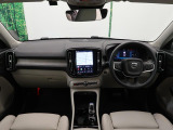 XC40 ウルトラ B4 AWD 4WD 