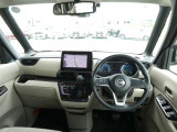 展示車両は全車 クリーニング済。 専門業者さんにて内外装ともにキレイにしてご納車いたします。 また別途、各種コーティングもうけたまわってます。