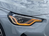 また、BMW正規認定中古車は、エマージェンシーサービスが自動付帯。24時間365日、皆様のカーライフをサポート致します。確かな安心のうえで、「駆けぬける歓び」をご堪能ください。