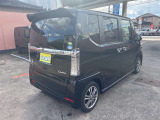 プライバシーガラス リヤスポイラー