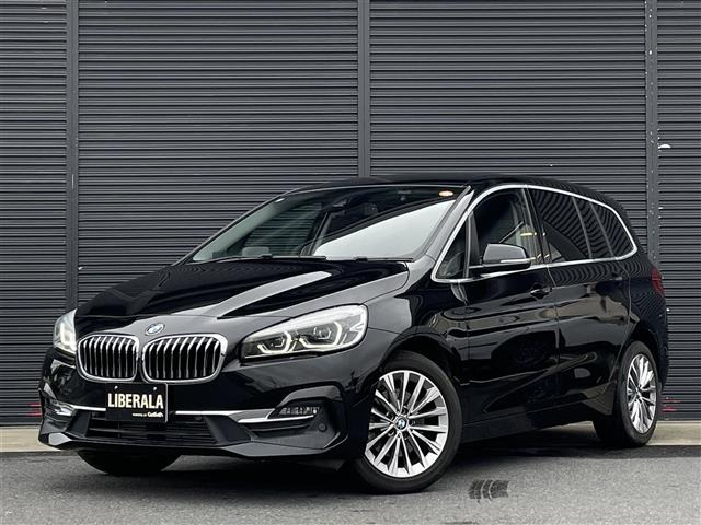 2シリーズグランツアラー 218d xドライブ ラグジュアリー 4WD 本革シート