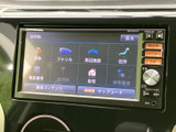 様々な情報を分かりやすく表示。操作も簡単で、スムーズなカーライフをサポートします。快適な運転をサポートする頼もしい相棒です。